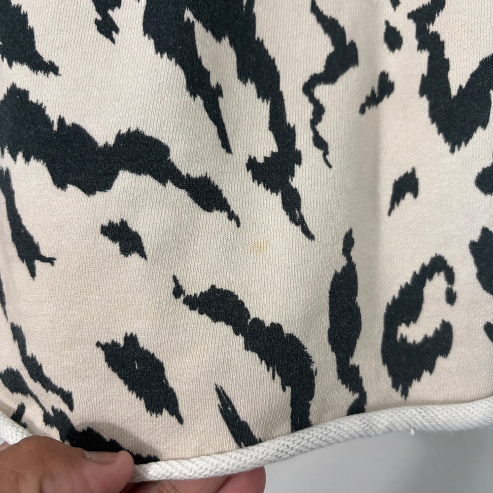 Saltwater Luxe Mock Neck Full Zip Long Sleeve Animal Print Size XS Cropped - Picture 2 of 8